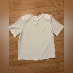 Worthington Elegant White Short Sleeve Tee